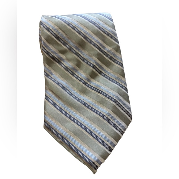 Calvin Klein Silk Tie Sage And Blue Stripes Men Necktie 56 x 3.25 - Picture 1 of 5